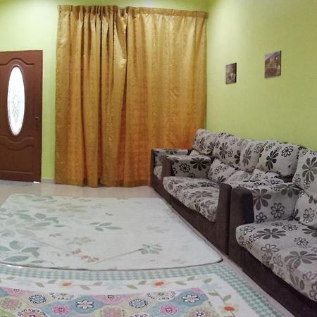 Assyifa Homestay Dungun Buitenkant foto