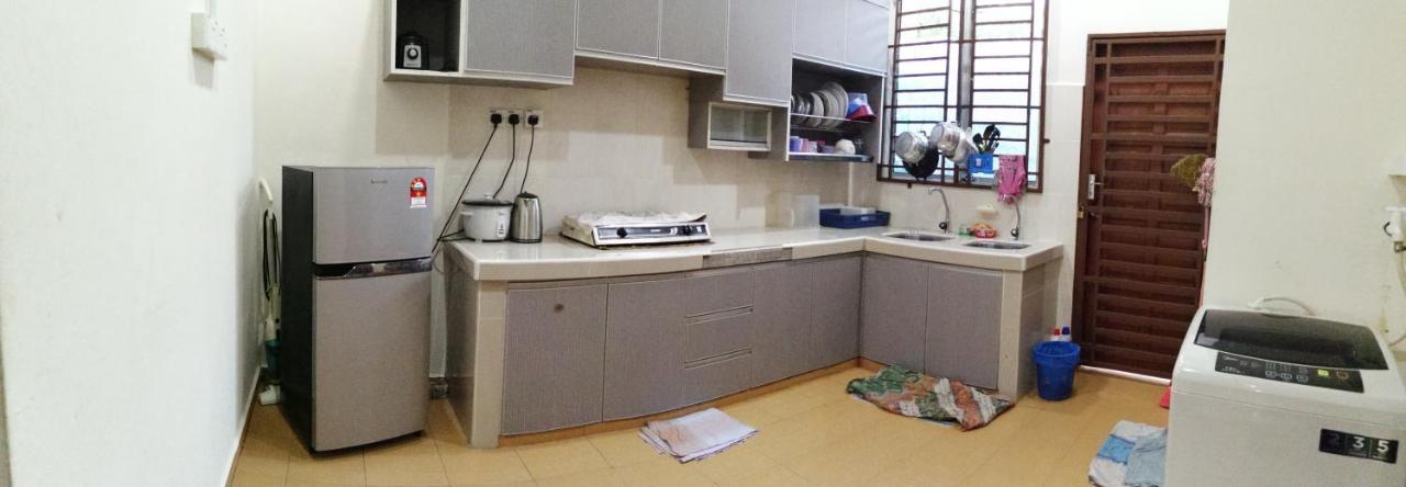 Assyifa Homestay Dungun Buitenkant foto